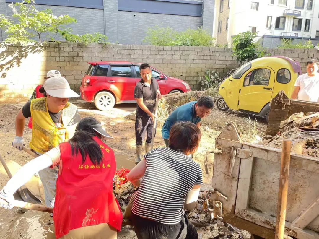 灾后重建家园，社区治理经验分享与启示